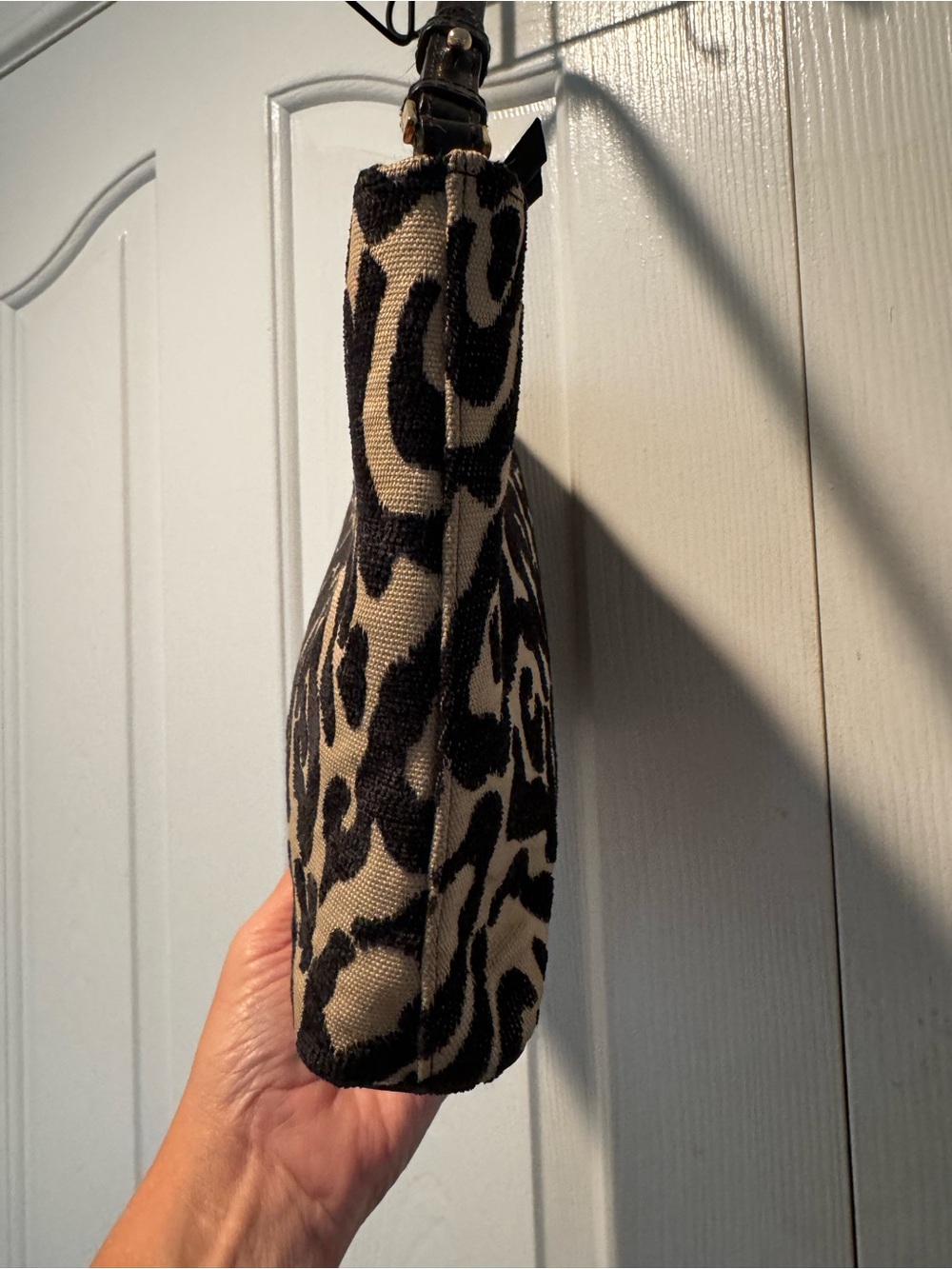 Vintage kate spade Leopard Jacard Shoulder Bag Made in Italy - Picture 7 of 12